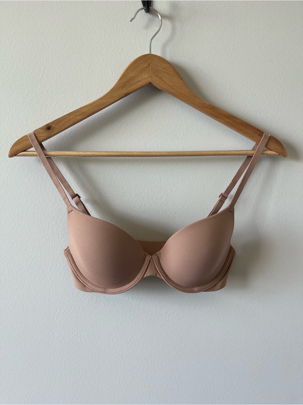 SKIMS Fits Everybody T-Shirt Bra 32B NWOT Sienna Color - Picture 1 of 9